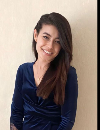 Nazlı ÖZER