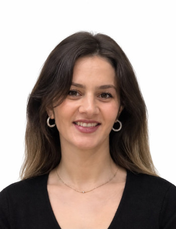 YASEMİN ÖZTÜRK